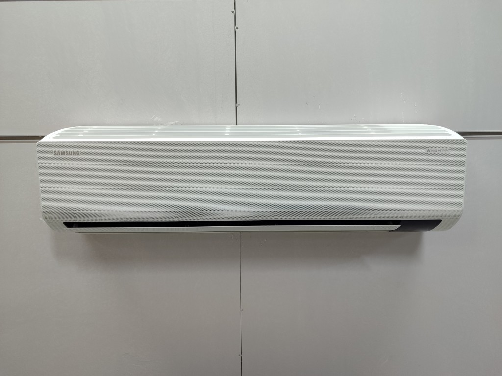 Samsung AR18BXFCM 18000 Btu Wi-Fi WindFree Klima görsel 4